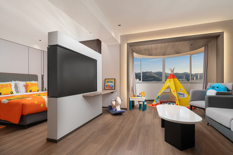 Bedroom 30