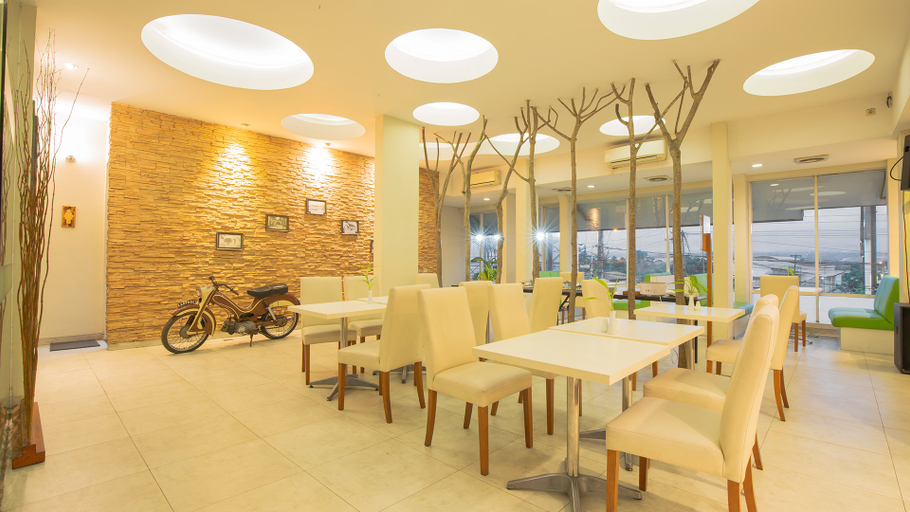 Food & Drinks 3, Trio Azana Resort Magelang, Magelang