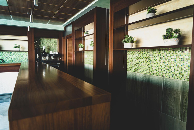 Others 3, HOSTAL NOGUERAS 3, Toledo