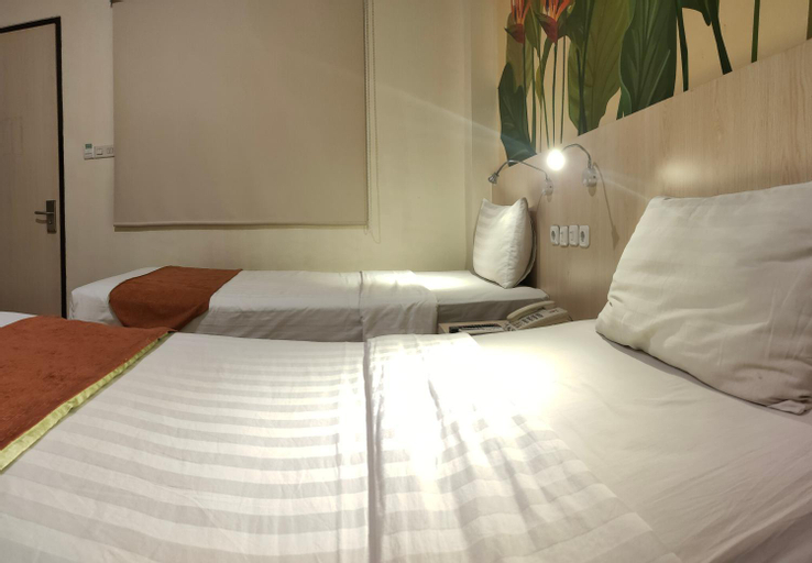 Bedroom 12