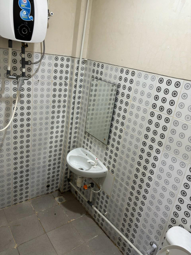 Bathroom, Aurora Regency Inn, West Jakarta
