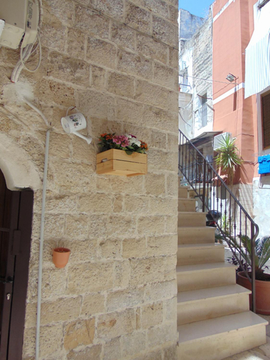 Others 5, DIMORA PETRA -SUITES-, Bari