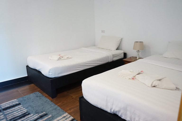 Bedroom 4, Chaiyai River Front Hotel, Sichon