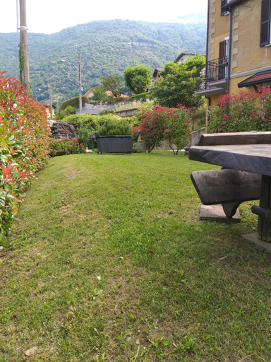 Others 3, Villa Lena, Lecco