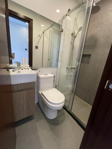 Bathroom 13