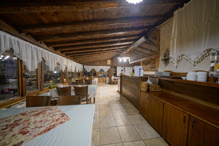 Food & Drinks 5, Arch Palace, Nevşehir
