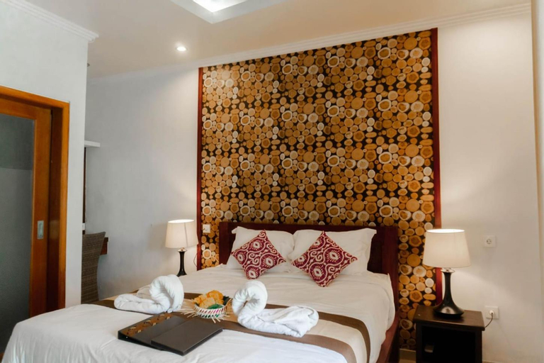 Bedroom 13