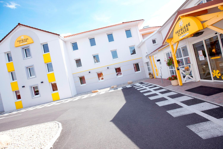 Exterior & Views 1, Premiere Classe Lyon Sud - Pierre Benite, Rhône