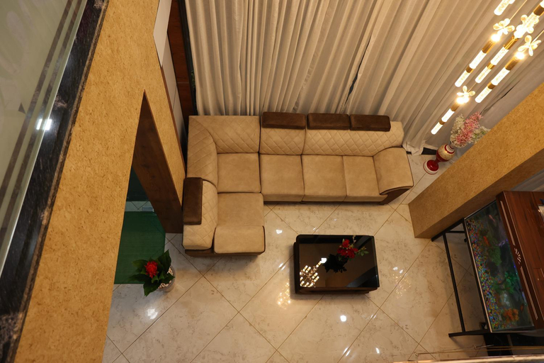Others 5, Sunshine International Boarding & Lodging, Hassan