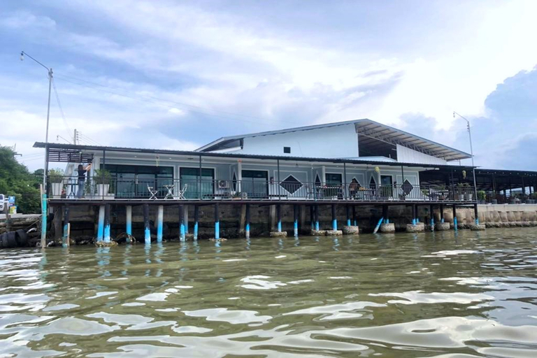 Exterior & Views 2, Chaiyai River Front Hotel, Sichon