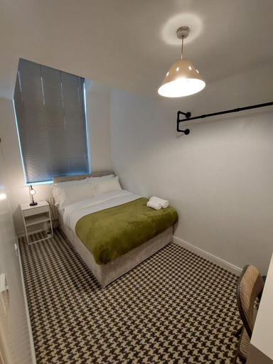 Others 4, bankwellstreet, Manchester