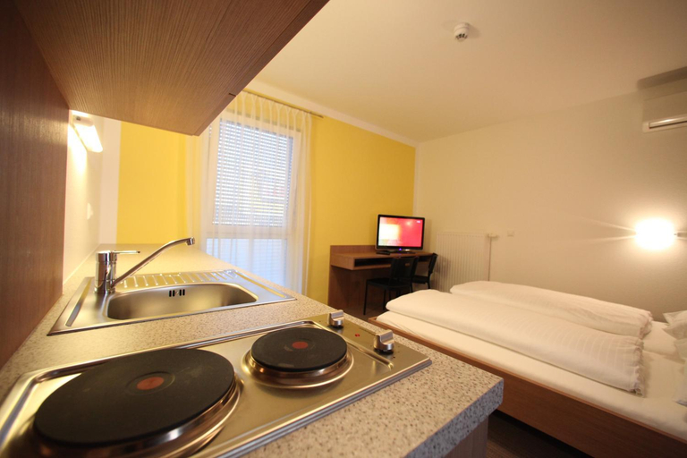 Bedroom 3, Fair-Price-Hotel, Hartberg-Fürstenfeld