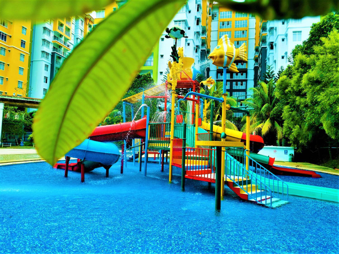 Kids playground 12
