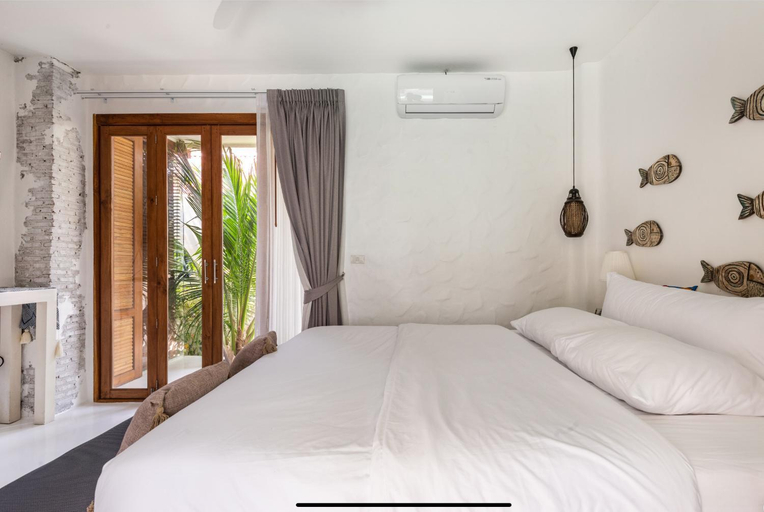 Bedroom 13
