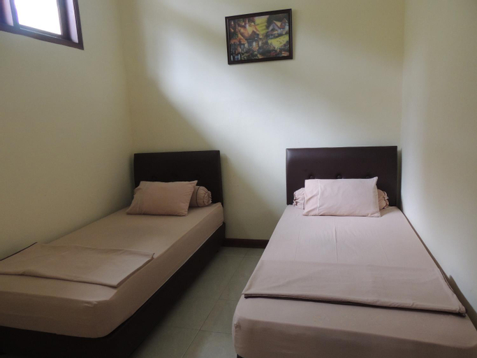 Bedroom 23