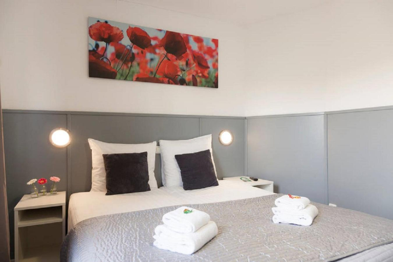 Bedroom 3, Hotel Dupuis, Valkenburg aan de Geul