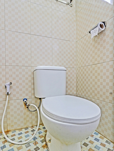 Bathroom 3, OYO Life 93034 Ayri Home, Banyuwangi