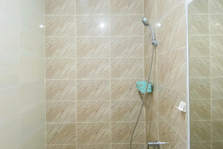 Bedroom 2, Minimalist Studio Apartment at Transpark Juanda Bekasi Timur By Travelio, Bekasi
