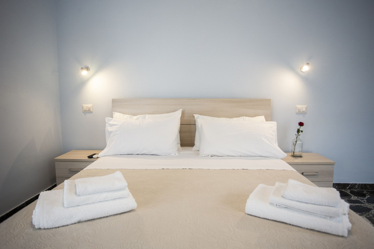 Bedroom 3, Magna Graecia, Vibo Valentia