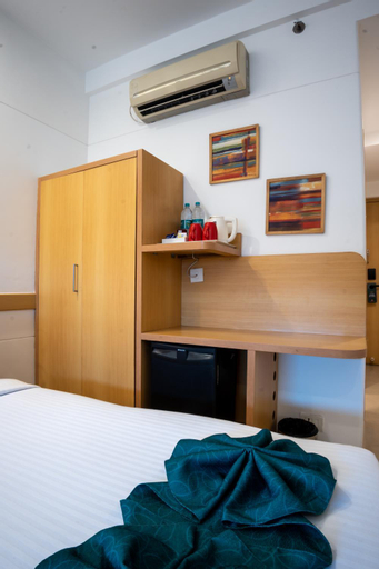 Bedroom 15