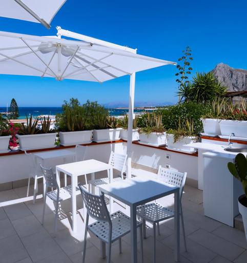 Food & Drinks 3, Map Enjoy Rooms, Trapani