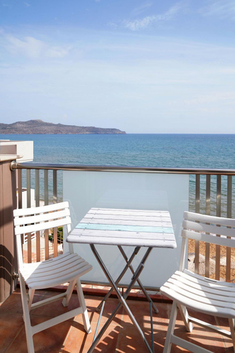 Others 4, Cozy Corner VS Beachfront, Crete