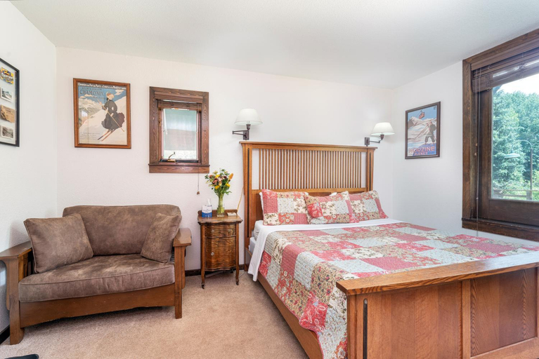 Others 5, Manitou Lodge 1 by Alpine Lodging Telluride, San Miguel