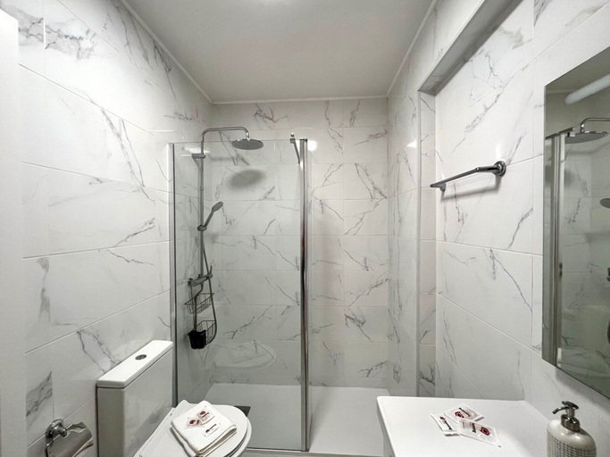 Bathroom 3, Tavira Central by Homing, Alcoutim