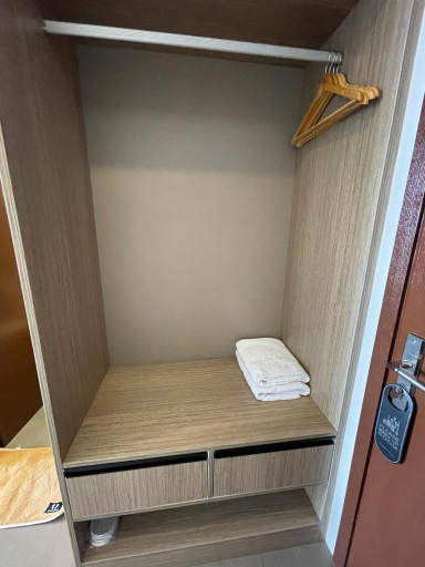 Bedroom 16