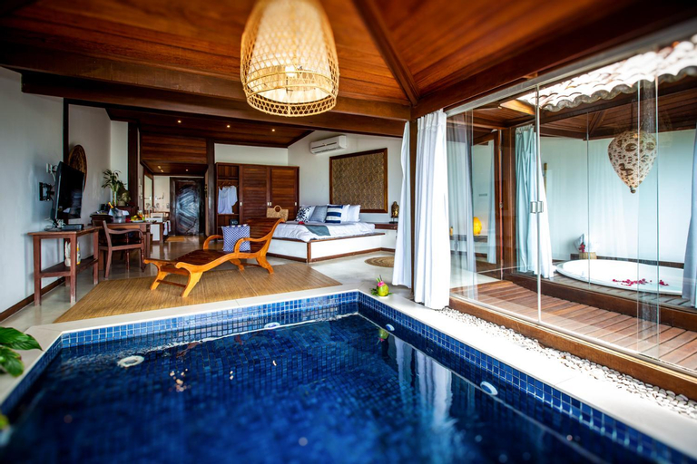 Swimming Pool 14