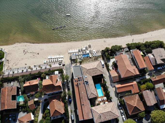 Exterior & Views 1, L'Anderenis, Gironde