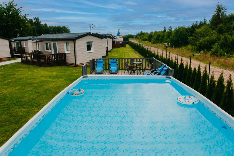 Others 4, LUXURY CAMP - 150 m od Suntago Park, Żyrardów