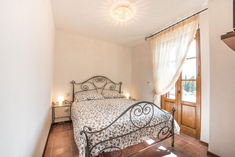Bedroom 3, Villa Ghiandai, Arezzo