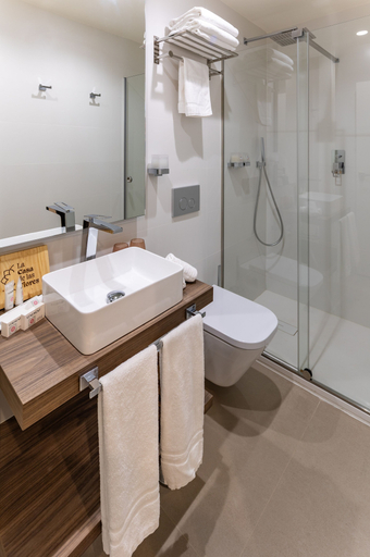 Bathroom, La Casa de las Flores, Murcia