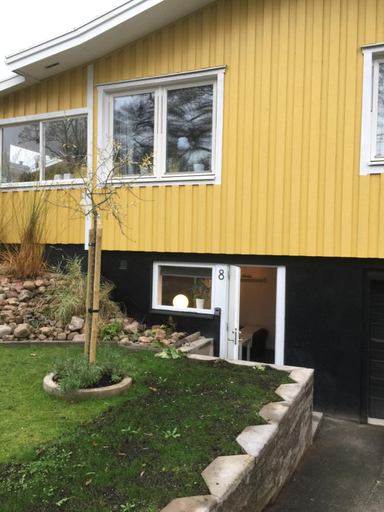 Others 3, Bo i Bruno Mathsson designat hus centralt i Varnamo, Värnamo