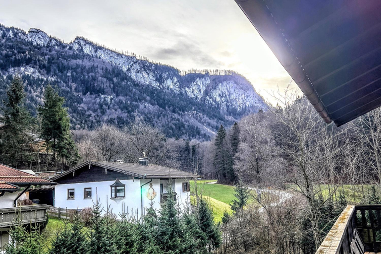 Others 3, Pension Luger, Rosenheim