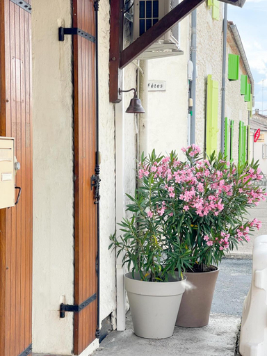Exterior & Views, Studio Loubes Bernac, Lot-et-Garonne