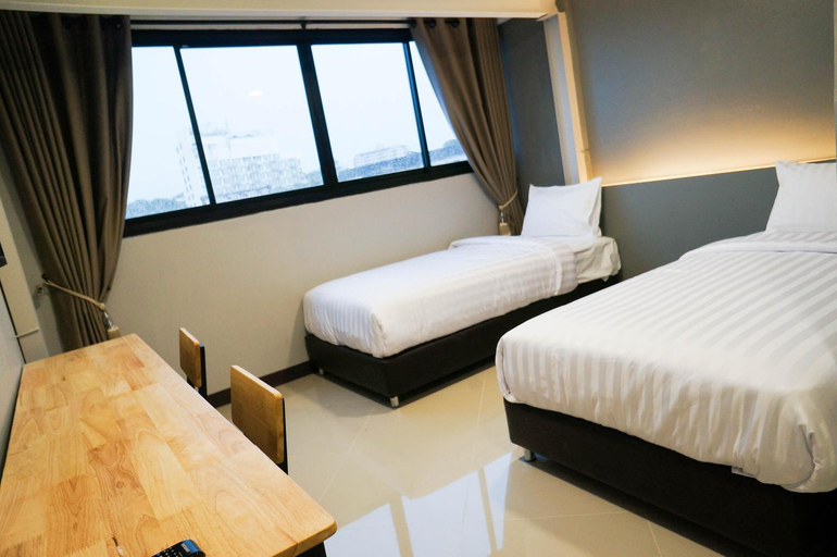 Bedroom 13