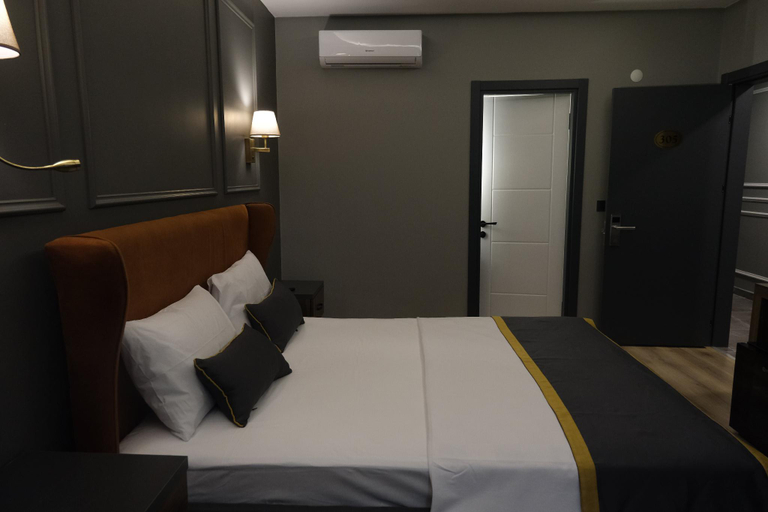 Bedroom 3, The Pearl Airport Hotel, Arnavutkoy