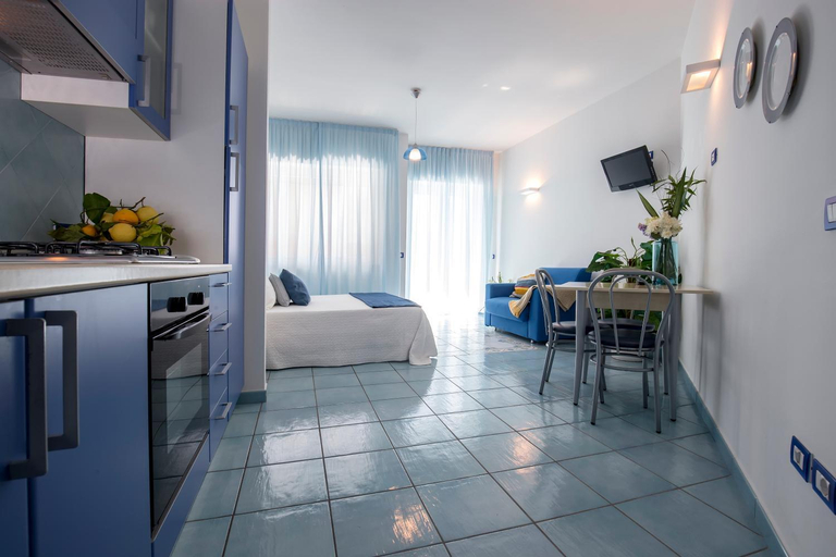 Bedroom 2, Angelina Residence, Salerno