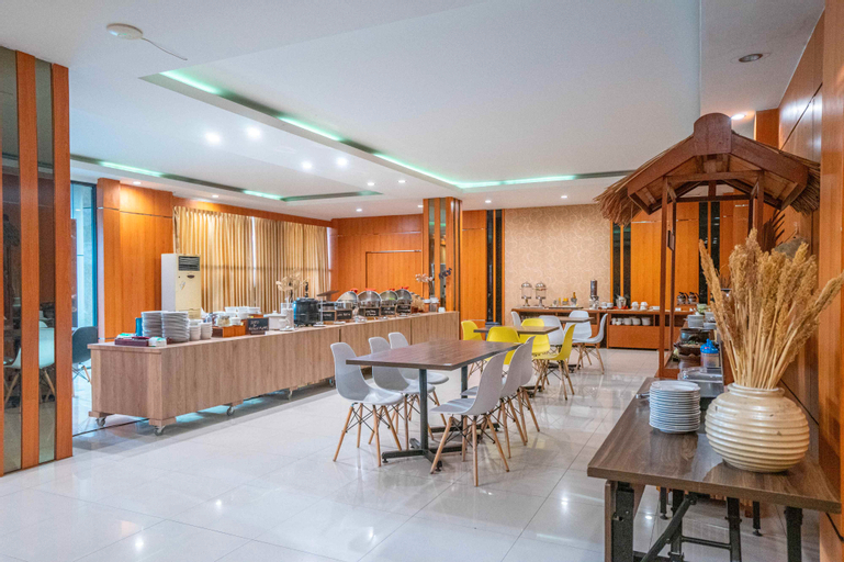 Food & Drinks 5, Votel Kartika Abadi Hotel, Madiun