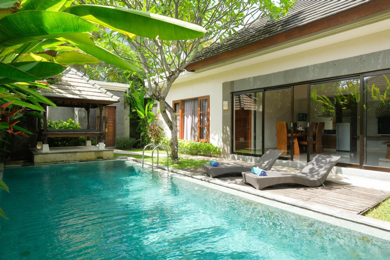 Swimming Pool 7