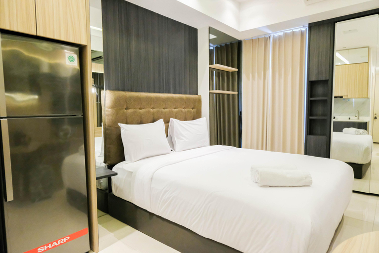 Others 4, Warm Studio with Access to Mall at Supermall Mansion Apartment By Travelio, Surabaya