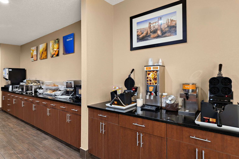 Food & Drinks 5, Comfort Suites University Las Cruces, Dona Ana