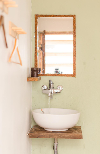 Bathroom 5, The Kadupul Homecation, Đà Lạt