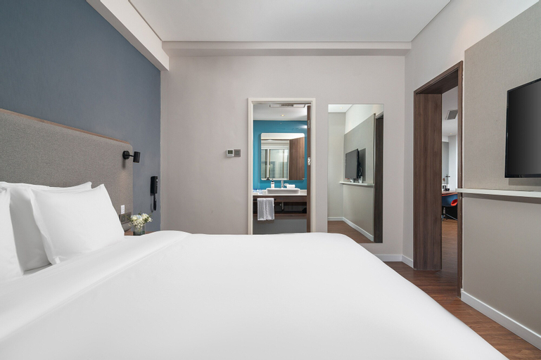 Bedroom 22