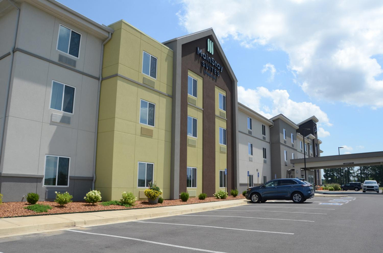 Exterior & Views 2, MainStay Suites at Discovery Park of America, Obion