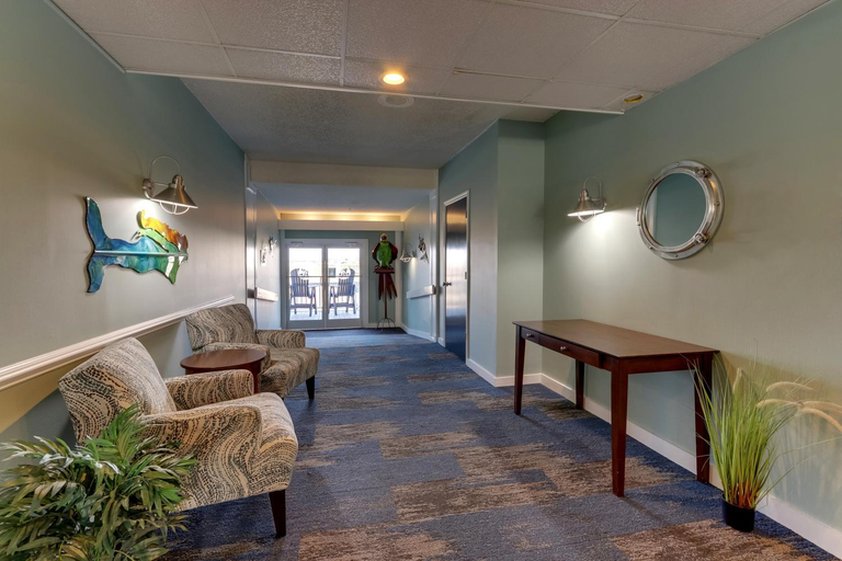 Public Area 2, Palm Suites Trademark Collection by Wyndham, Carteret