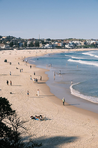 Others 3, Seaside Escape, Sydney