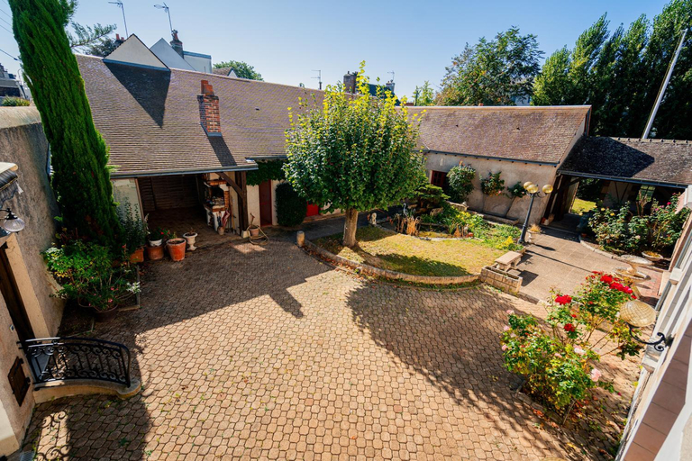 Others 3, RELAIS SAINT JACQUES, Indre-et-Loire